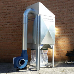 T-500 dust collector with outdoor kit fitted
